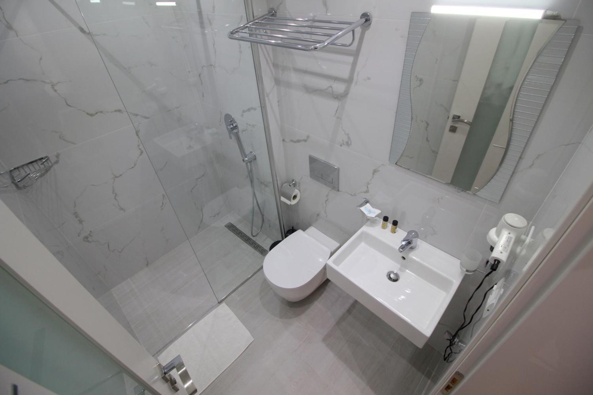 Elena Hotel Sarande Exterior photo